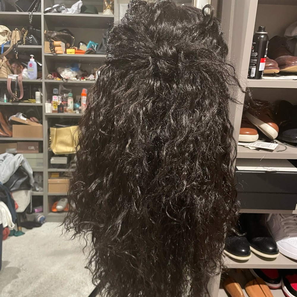 Lace wig - Picture 4 of 9